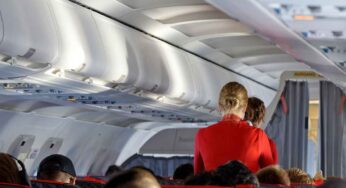 Hostess, non immagini cosa controllano per ogni passeggero che sale a bordo