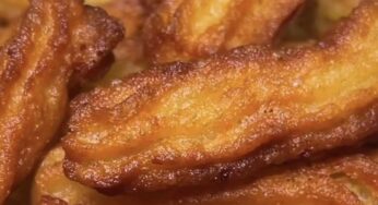 Hai mai provato i Churros di patate? Pochi ingredienti per mettere in tavola una prelibatezza